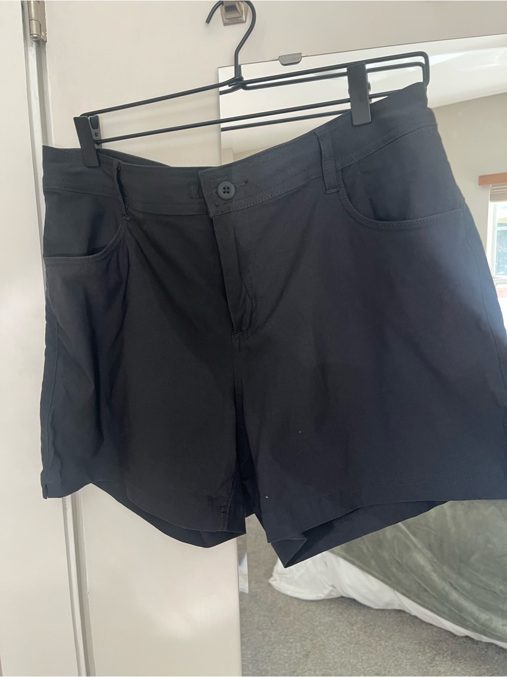 Prana Black  Shorts